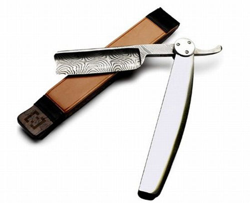 Cutting It Close With the Hommage Damascene Razor